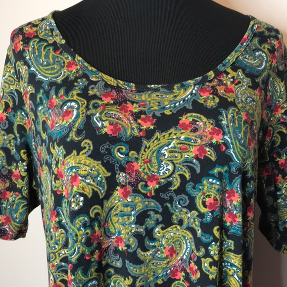 Like new! LuLaRoe simply comfortable top - Picture 2 of 5